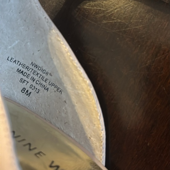 Nine West Dig Platform Chinoiserie Wedge
Sandals Sz 8 Ankle Strap Cocktail Party - Picture 10 of 10